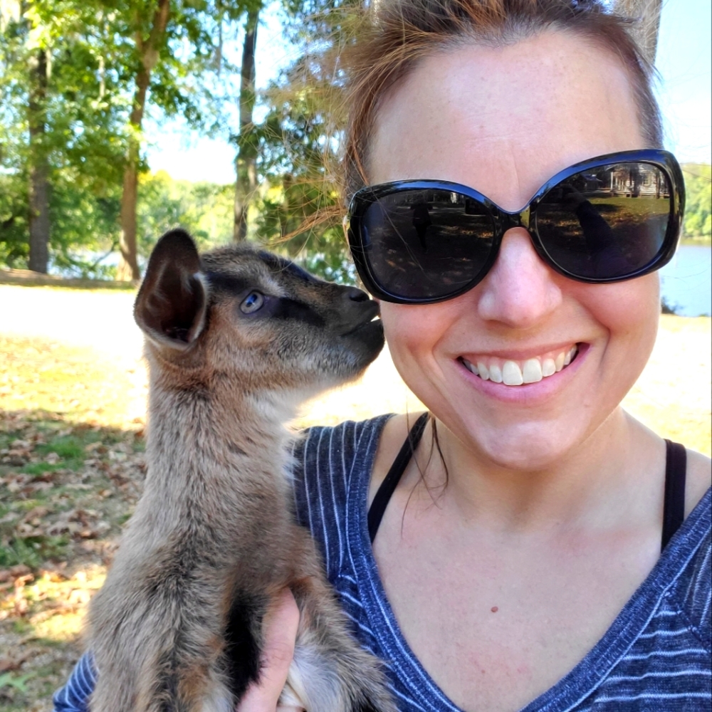 Meet your Posher, Kelli